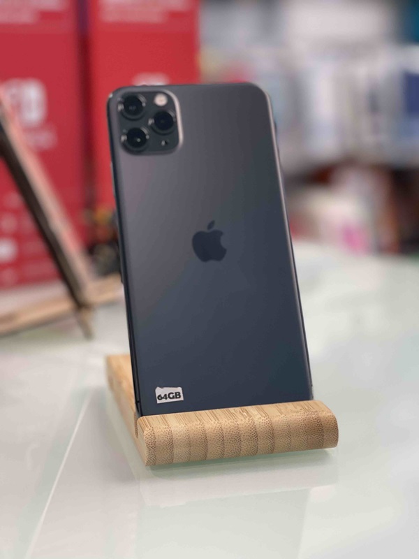 Apple iPhone 11 Pro Max (4GB/64GB) Grade A+/A