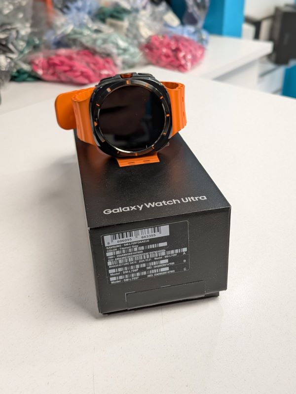 Samsung Galaxy Watch Ultra Titanium 47mm Αδιάβροχο με eSIM και Παλμογράφο