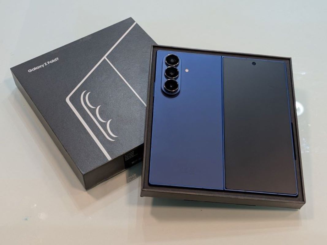 Samsung Galaxy Z Fold7 5G (12/256GB)
